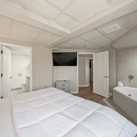 Bella Vista Suites Lake Geneva Exterior photo